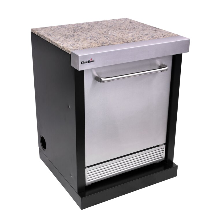 CharBroil Char Broil Medallion Series 2.7 Cubic Feet Freestanding